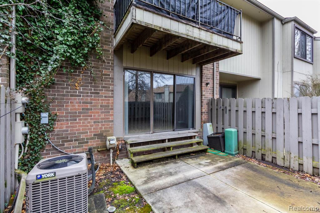 5866 VASSAR, West Bloomfield, MI — Photo 41