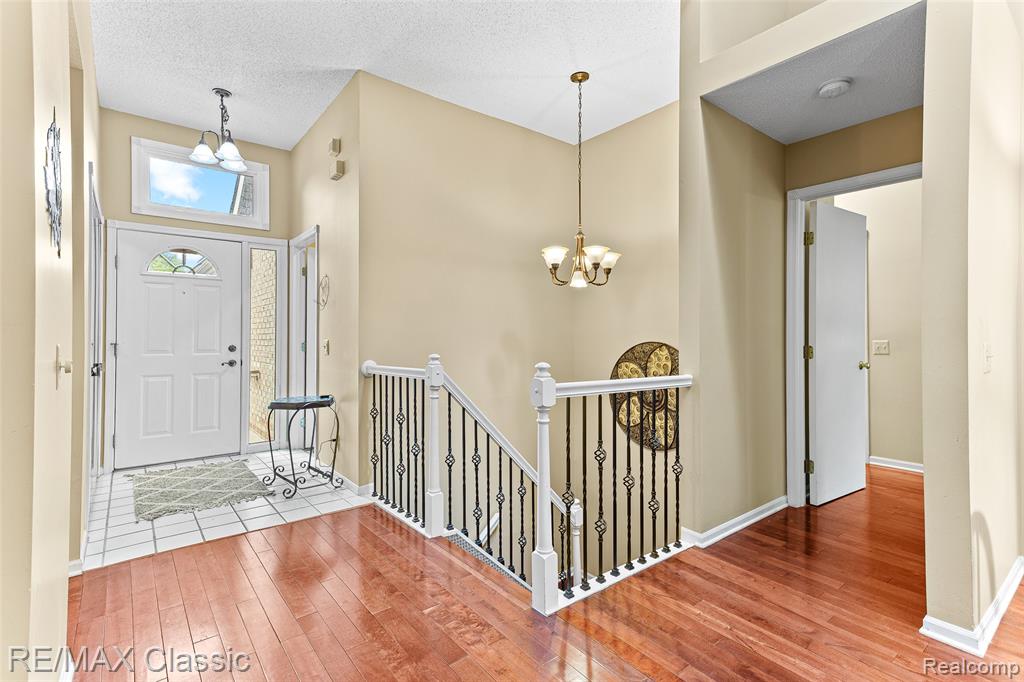 227 Edington Circle, Canton, MI 48187 — Photo 17