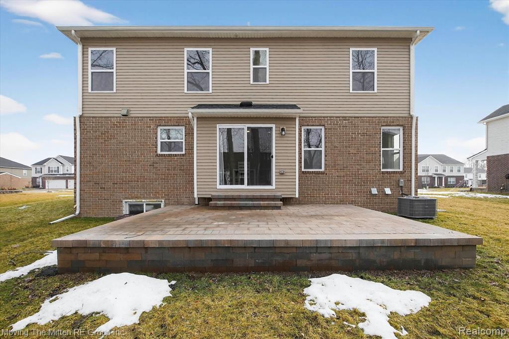 14342 Laurelwood Drive, Van Buren, MI 48111 — Photo 54