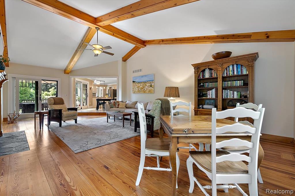 510 Hunters Crossing, Bloomfield Hills, MI 48304 — Photo 21