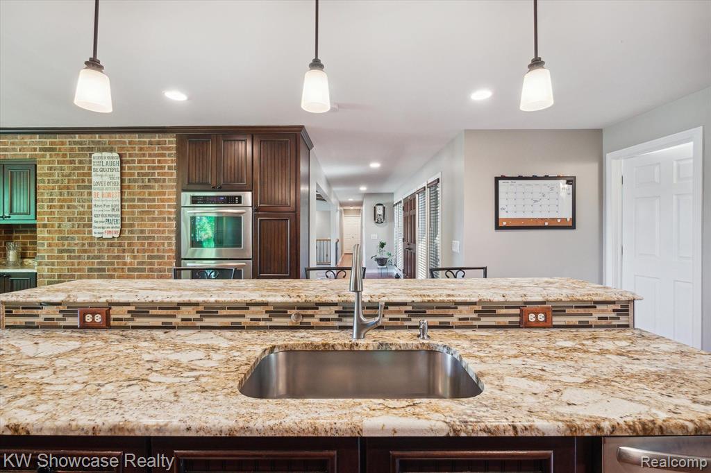 4020 Watuga Street, Commerce Twp, MI 48390 — Photo 16
