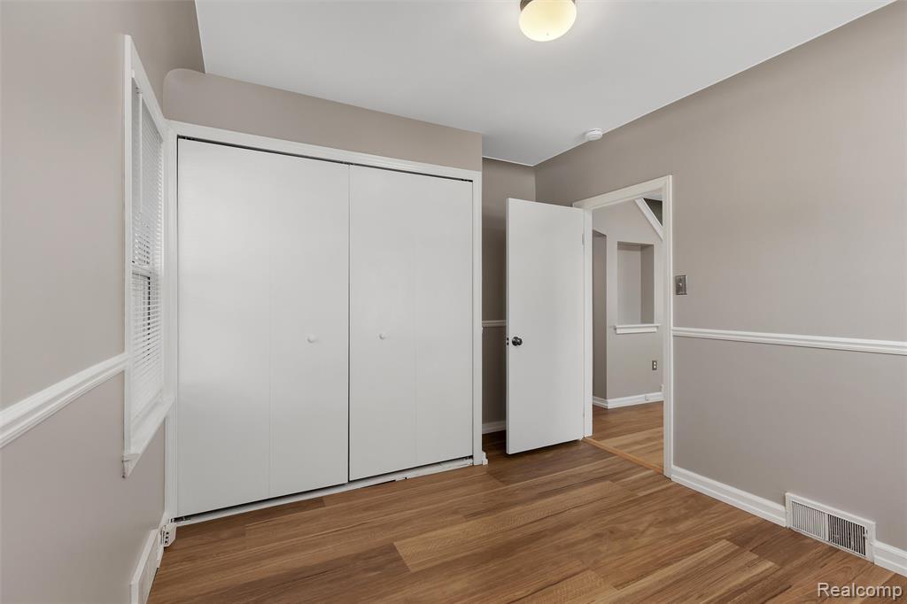 712 Golf Avenue, Royal Oak, MI 48073 — Photo 10