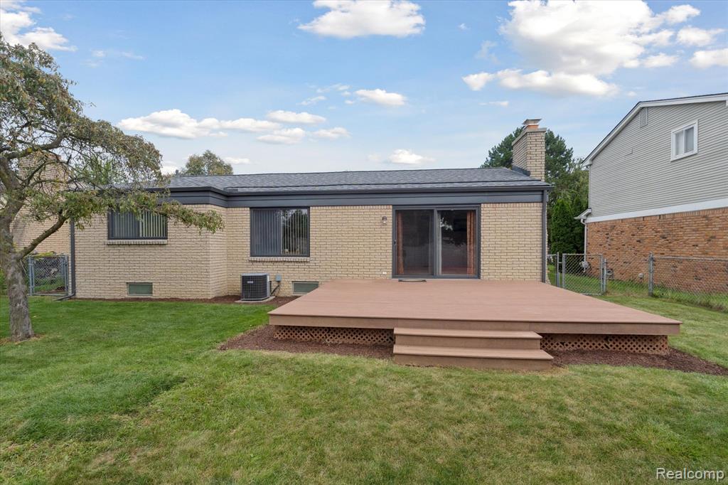 39659 Durand Drive, Sterling Heights, MI 48310 — Photo 27