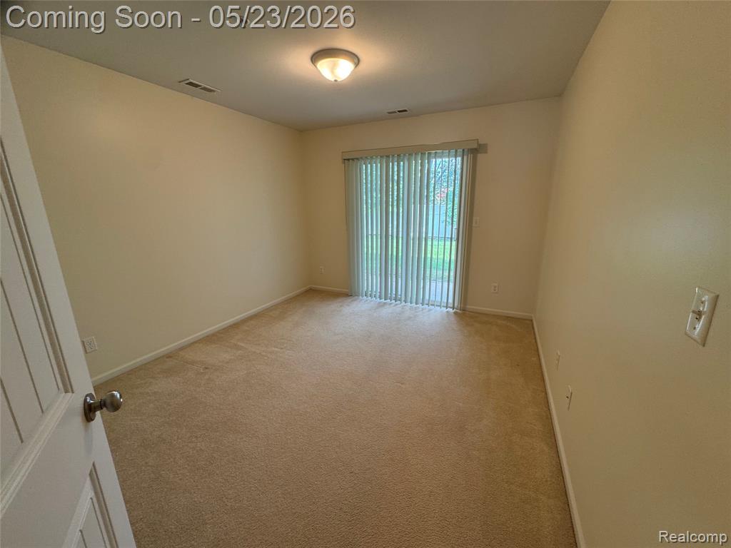 34086 Utica Road, Fraser, MI 48026 — Photo 7
