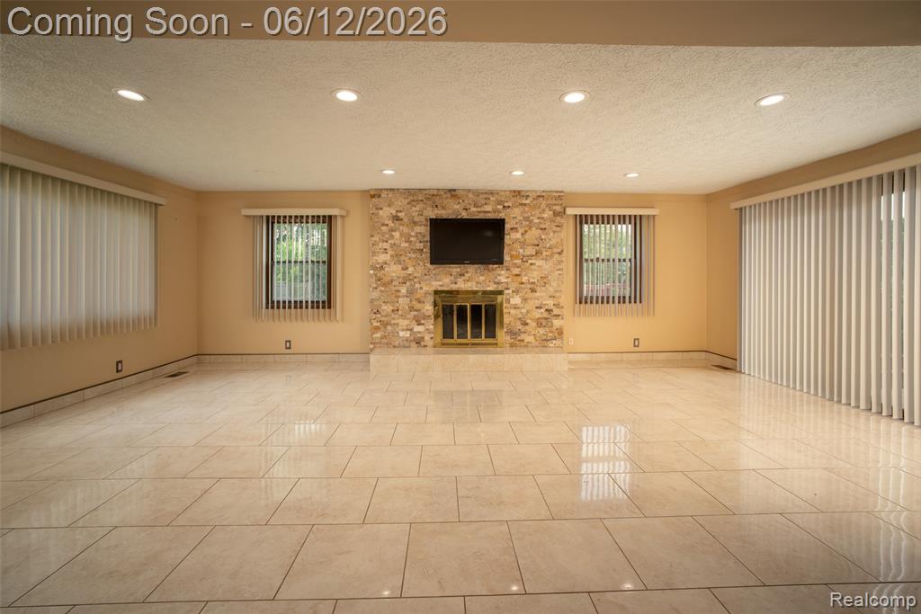 5061 Temple Drive, Sterling Heights, MI 48310 — Photo 10