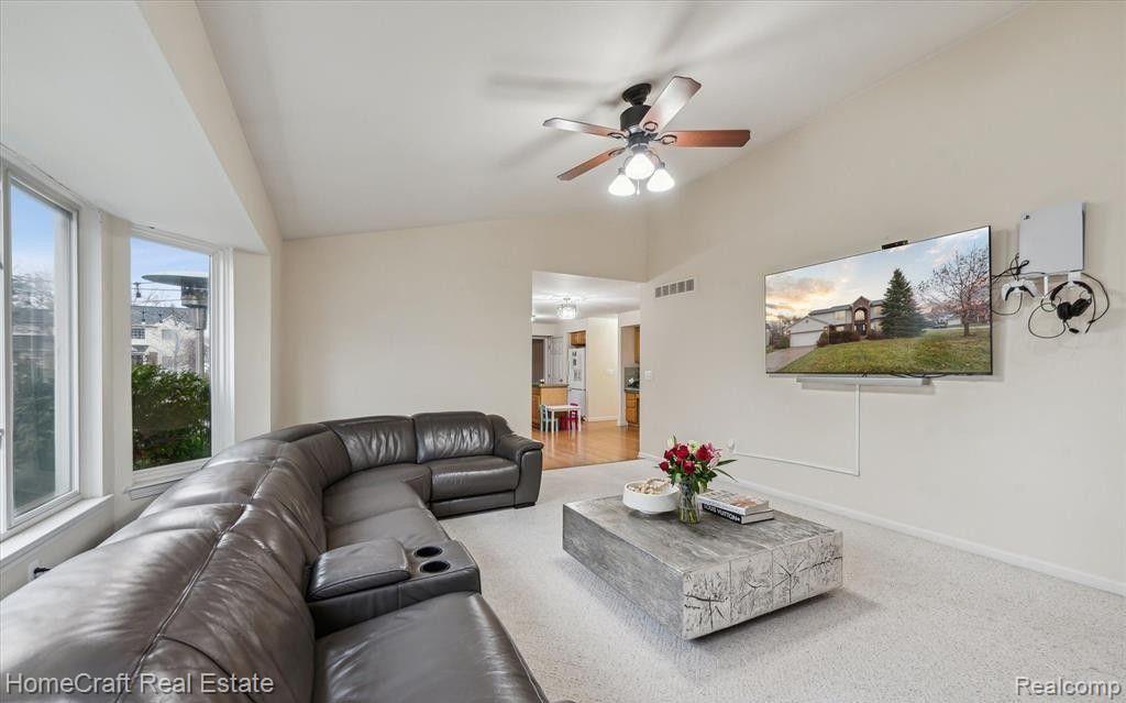5979 CEDAR RIDGE Drive, Ann Arbor, MI 48103 — Photo 16