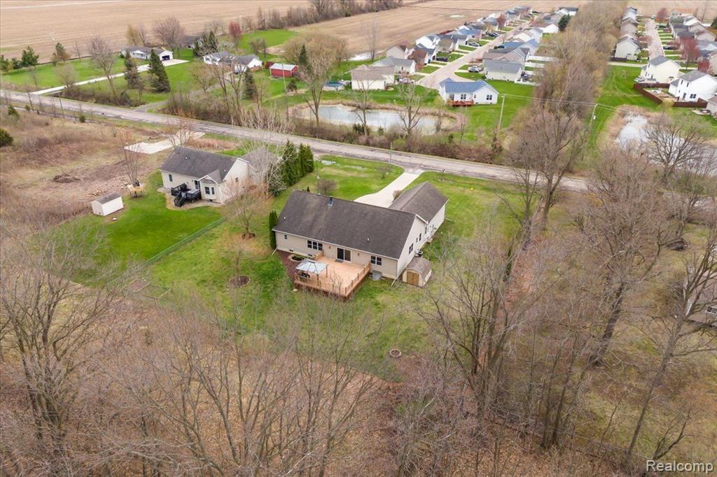 6318 MAPLE Avenue, Swartz Creek, MI 48473 — Photo 45