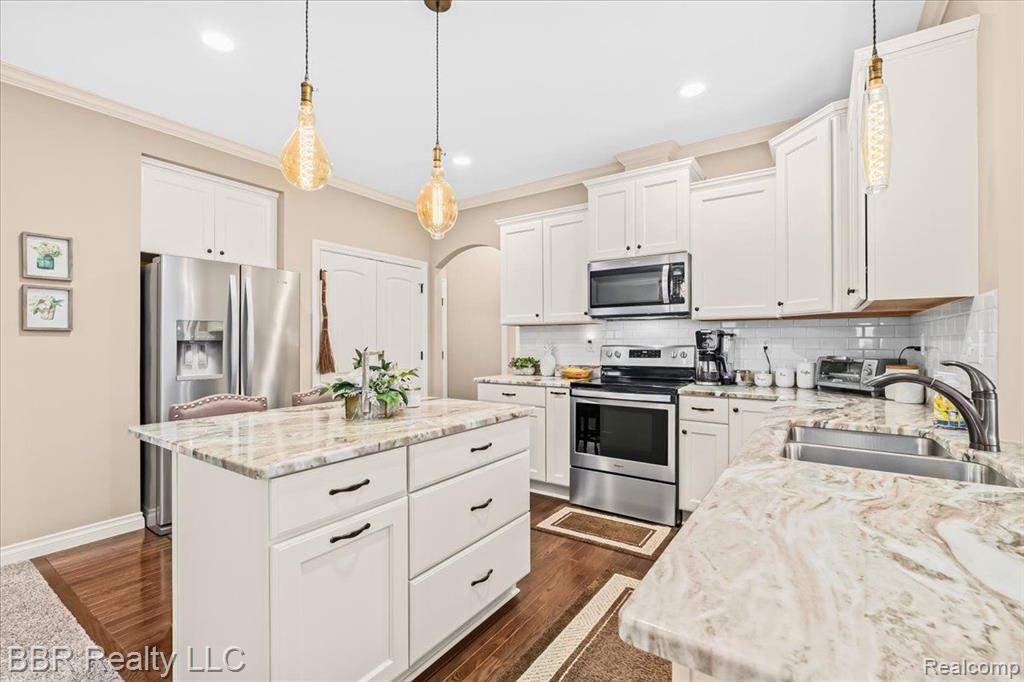 5933 PURPLE MARTIN Drive, South Rockwood, MI — Photo 5