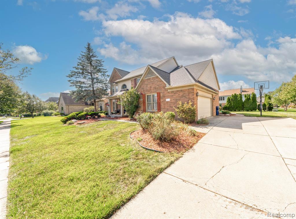 46856 GLENGARRY Boulevard, Canton, MI 48188 — Photo 5