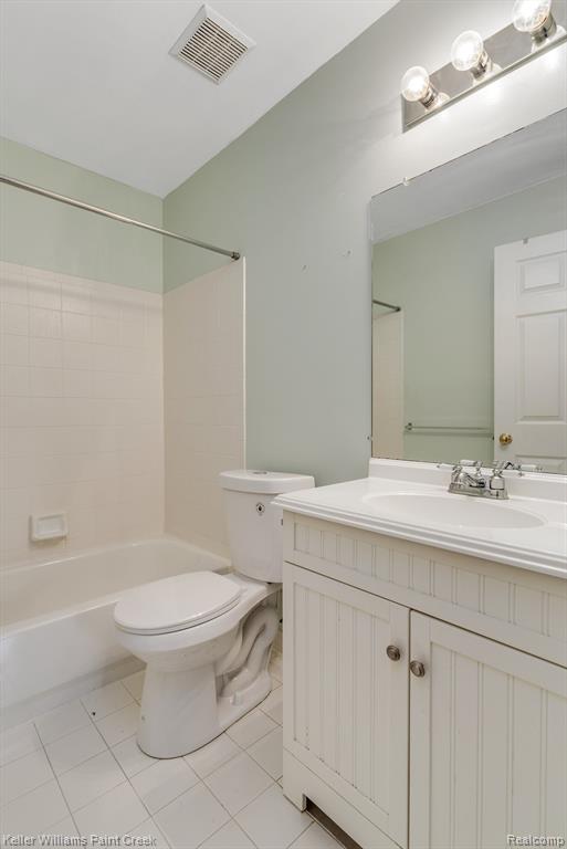 22040 Cape Cod Way, Farmington Hills, MI 48336 — Photo 24