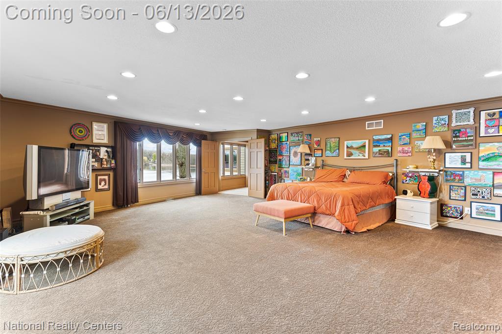 1100 Clearwater Boulevard, White Lake, MI — Photo 33