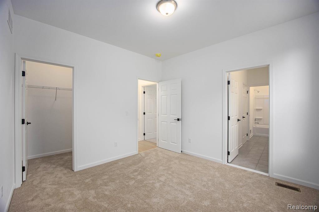 71721 Hidden River Drive, Armada, MI — Photo 10