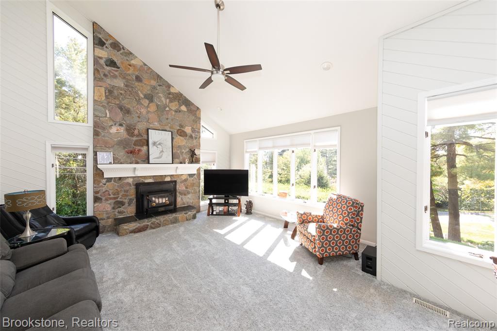 5944 WATERFORD HILL, Clarkston, MI — Photo 19