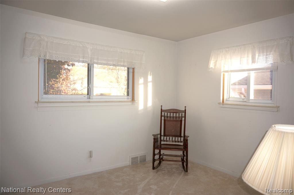 8563 Cavell Street, Westland, MI — Photo 17