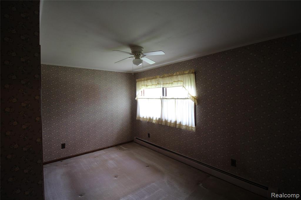 124 E Lafayette Street, Milford, MI 48381 — Photo 21