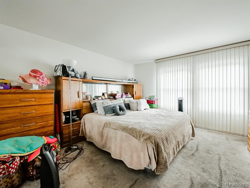6775 Cedarbrook Drive, Bloomfield Hills, MI 48301 — Photo 15