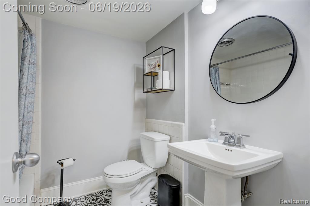 4345 Crooks Road, 4, Royal Oak, MI 48073 — Photo 25