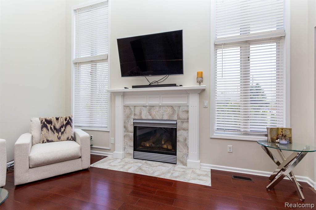 4617 LANCELOT Drive, Sterling Heights, MI 48310 — Photo 9