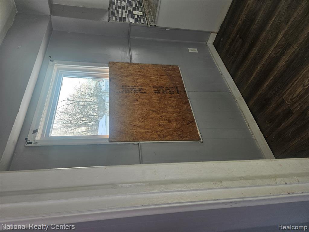8271 Rosemont Avenue, Detroit, MI 48228 — Photo 6