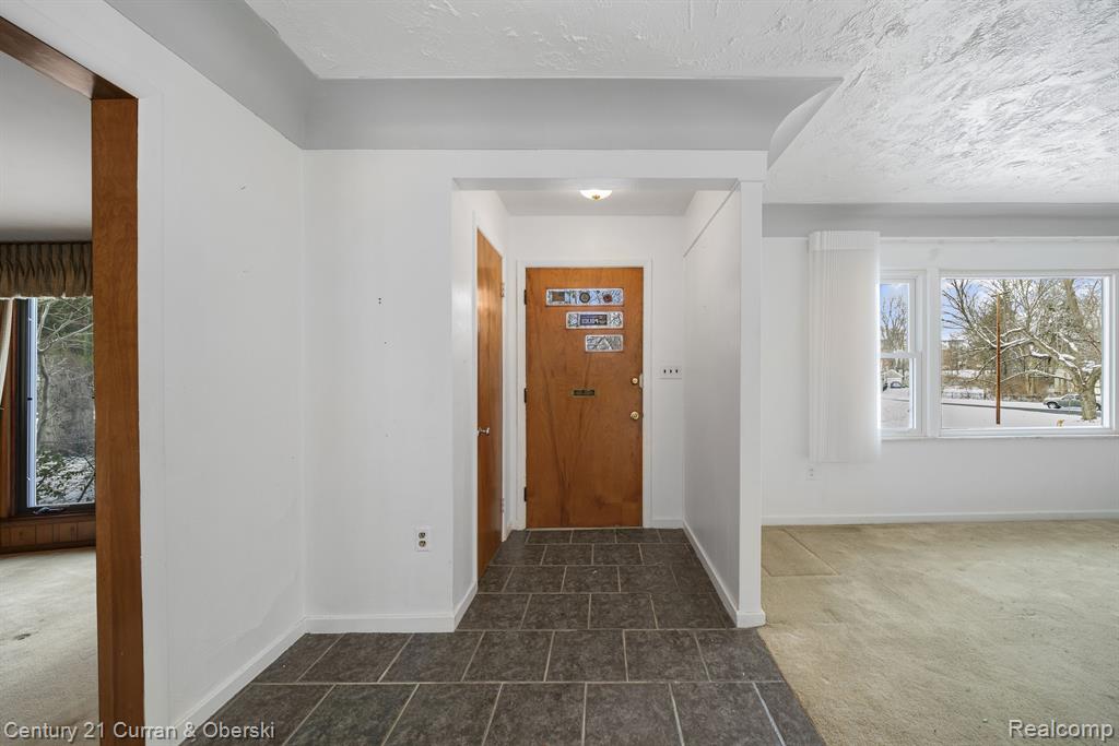 806 CAMBRIDGE Street, Ypsilanti, MI 48197 — Photo 3