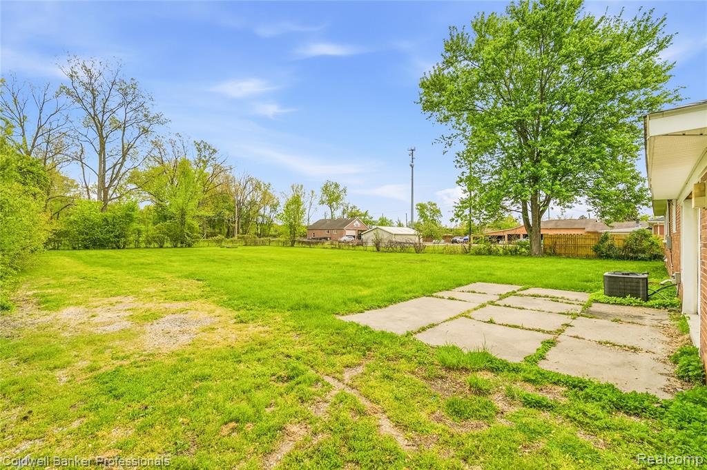 7841 Haggerty Road, Van Buren, MI 48111 — Photo 18