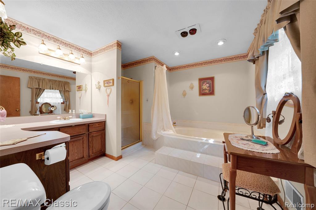 43421 Cottisford Street, Novi, MI 48167 — Photo 37