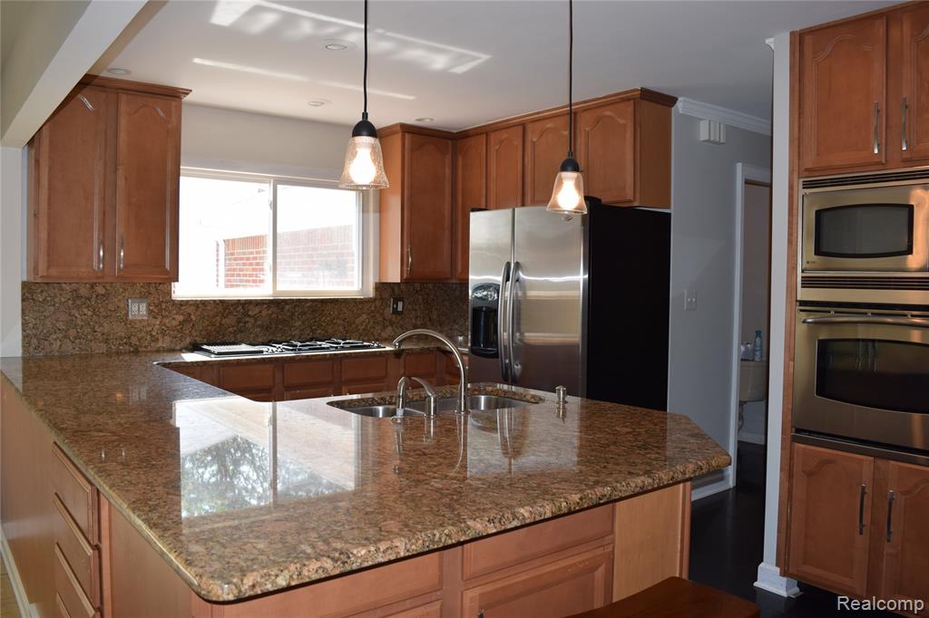 41318 Schoolcraft Road, Plymouth, MI 48170 — Photo 12