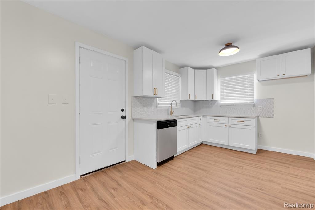 3992 Devonshire Road, Detroit, MI 48224 — Photo 15