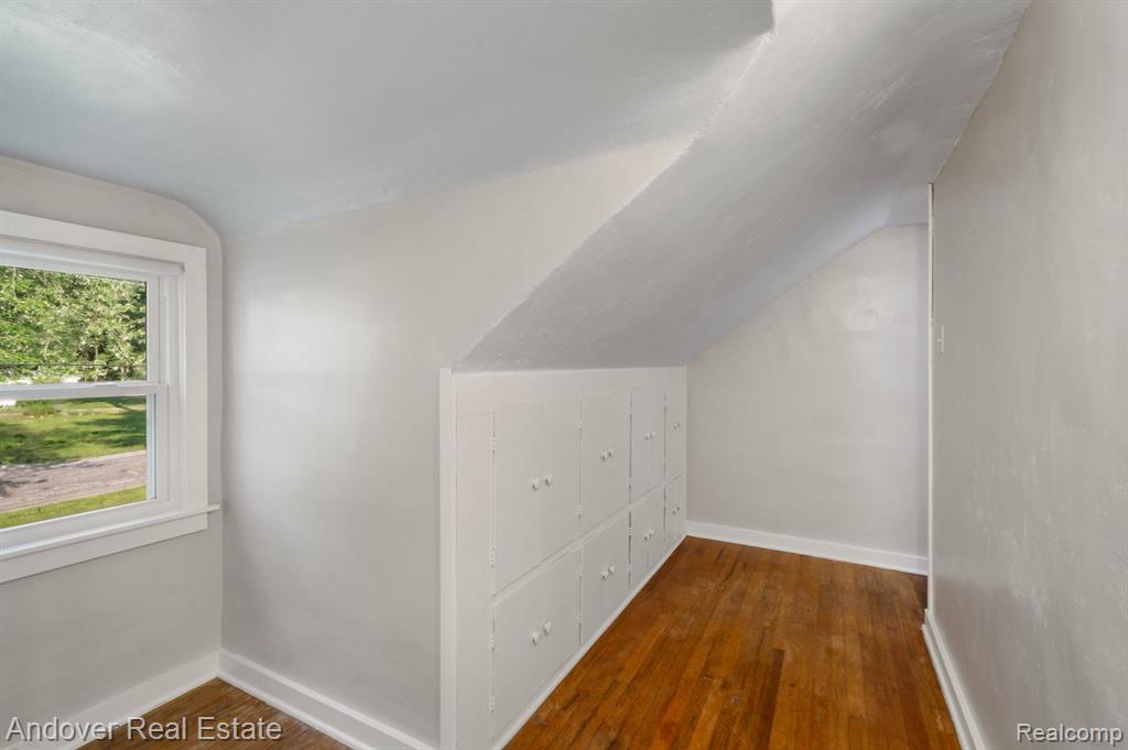 5254 LAKE HARBOR Road, Norton Shores, MI 49441 — Photo 24