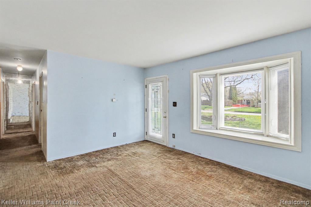 3503 Minton Road, Lake Orion, MI — Photo 2