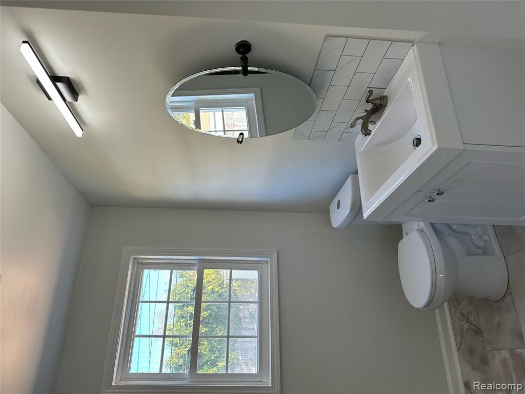 25216 Hayes Road, Roseville, MI 48066 — Photo 15