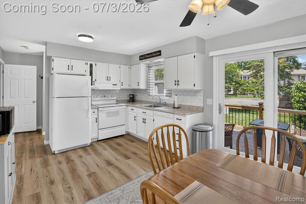 13274 Lake Point Boulevard, Belleville, MI 48111 — Photo 14