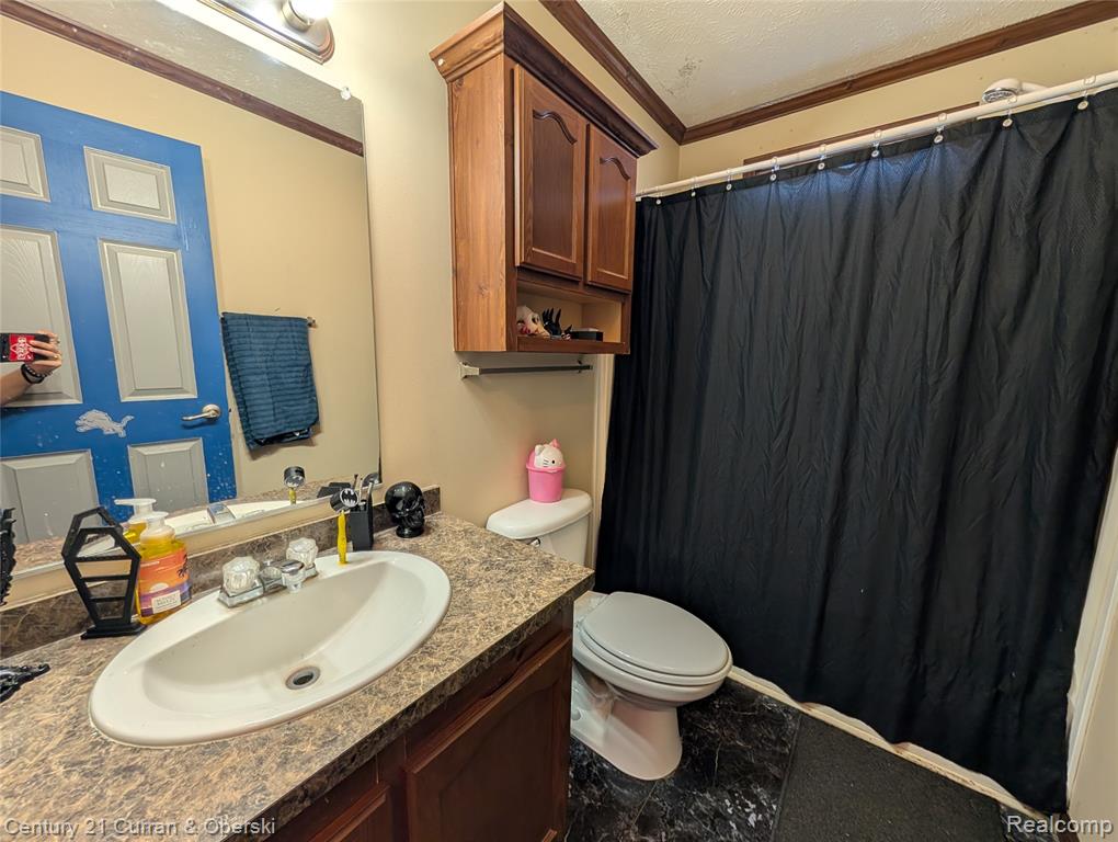 29319 Maple, Flat Rock, MI 48134 — Photo 9