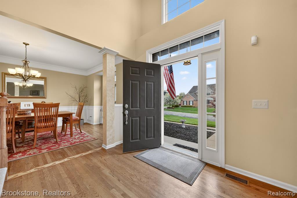 4054 Calumet Drive W, Rochester, MI 48306 — Photo 8