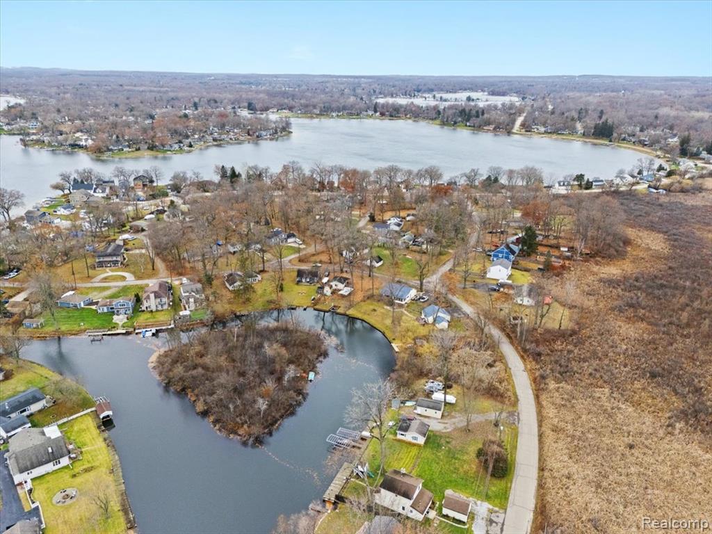 4370 Leroy Street, White Lake, MI 48383 — Photo 7