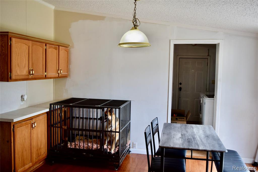 2140 S Dye Road, Flint, MI 48532 — Photo 6