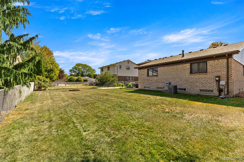 43530 Westminister Way, Canton, MI 48187 — Photo 54