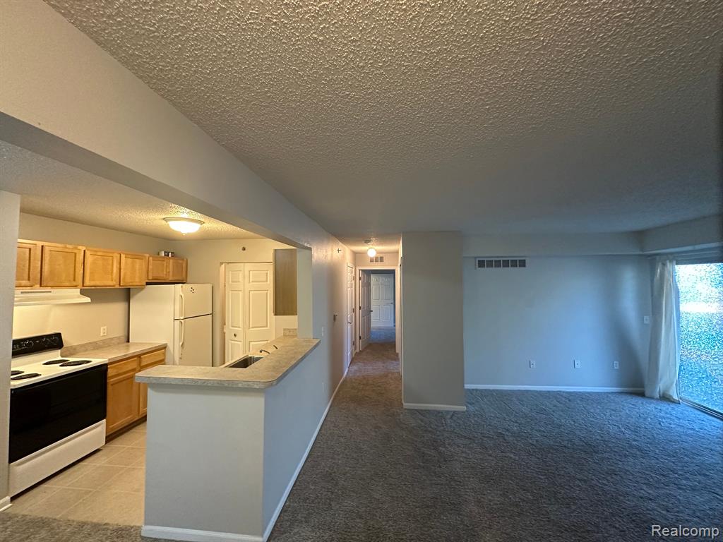 12101 PINEHURST Lane, Grand Blanc, MI 48439 — Photo 8