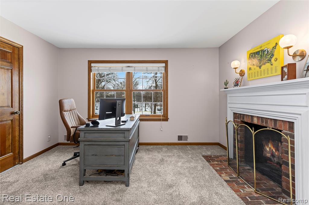 380 Depot Road, Clarkston, MI — Photo 43