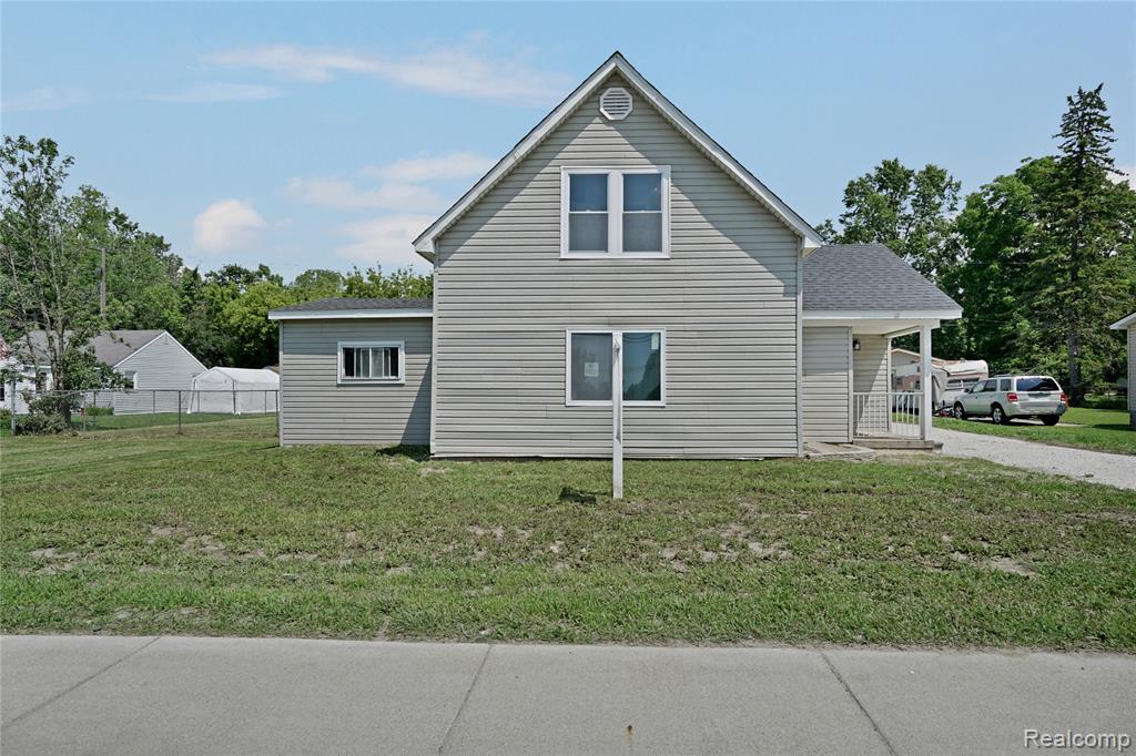 914 Chartier Street, Marine, MI — Photo 2