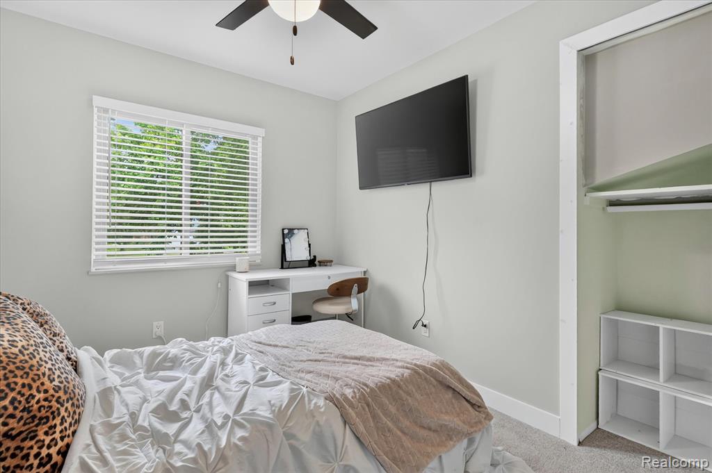 4903 Cape Town, Highland, MI 48356 — Photo 27