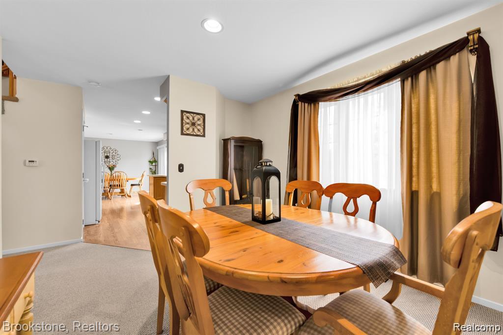 5280 Brantford Court, Grand Blanc, MI 48439 — Photo 11