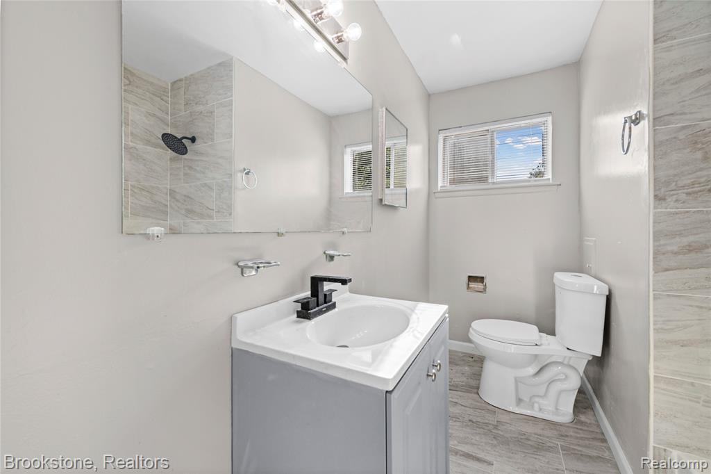 3882 Minnesota Street, Hamtramck, MI 48212 — Photo 13