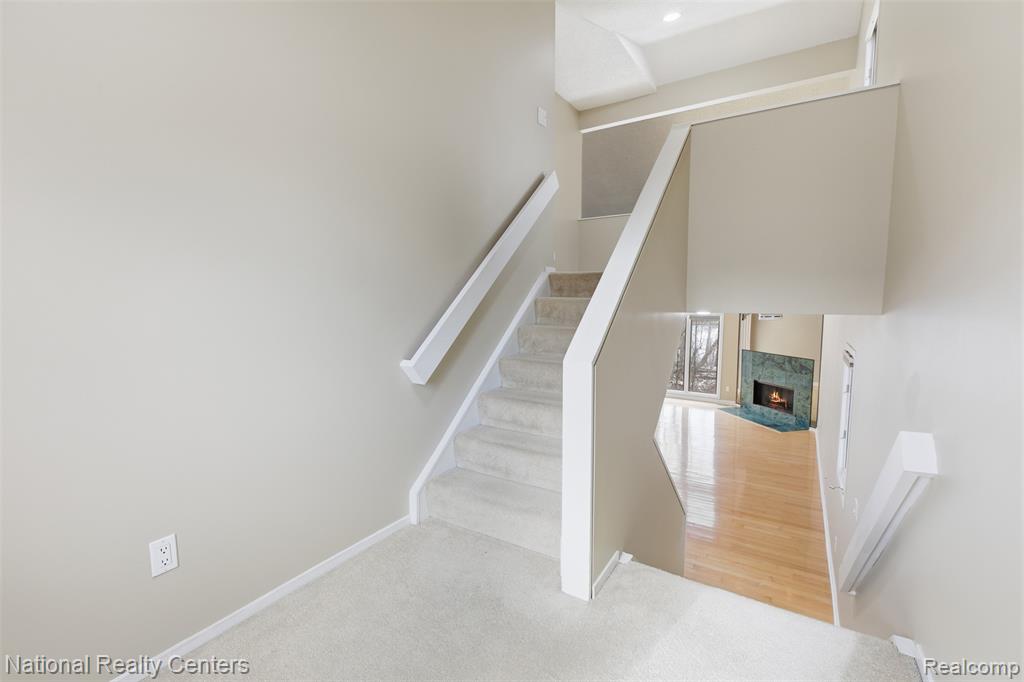 6298 Aspen Ridge Boulevard, 34, West Bloomfield, MI — Photo 17