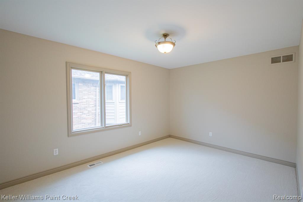 54436 Jack Drive, Macomb, MI 48042 — Photo 28