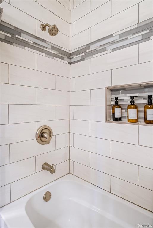 7878 Charrington Drive, Canton, MI 48187 — Photo 15