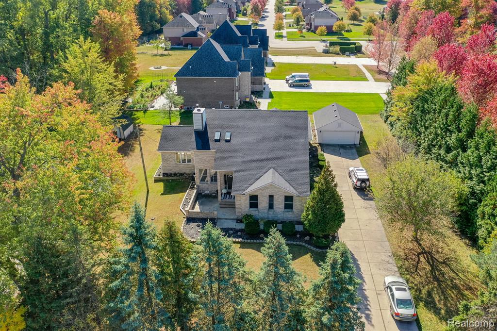 8750 E Pearson, Shelby Twp, MI 48316 — Photo 2