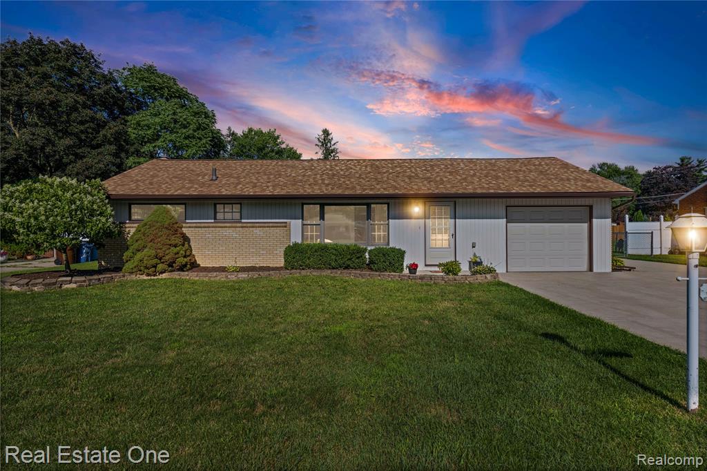 48374 Cardinal Street, Shelby Twp, MI 48317 — Photo 39