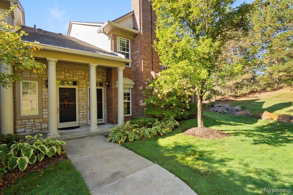 3522 Oakmonte Boulevard, 115, Oakland, MI 48306 — Photo 2