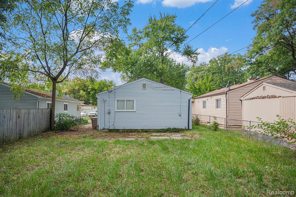 998 Dewey Street, Pontiac, MI 48340 — Photo 16